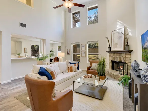1920 Mulligan Dr, Round Rock, TX 78664