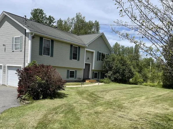 650 Hudson Road, Glenburn, ME 04401
