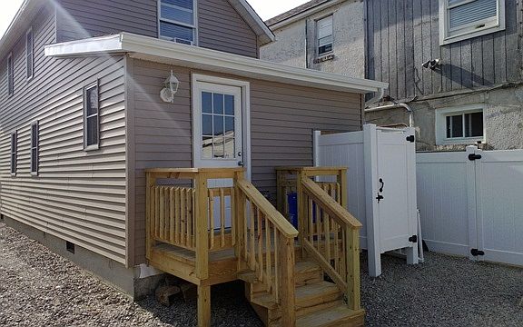 2nd image of 231 1st Ave