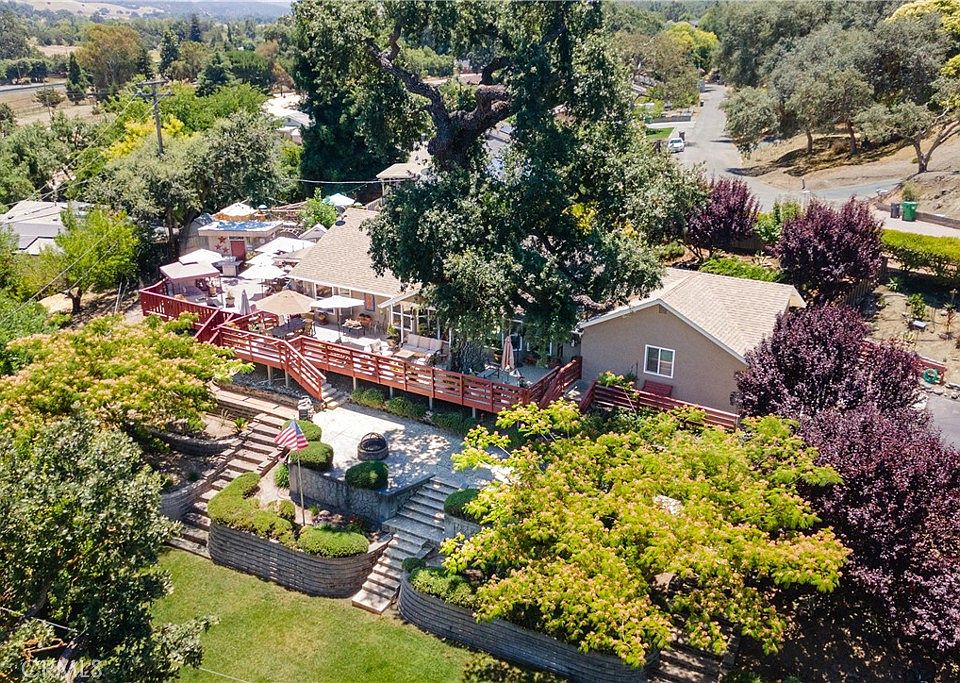 1st image of 7405 Castano Ave