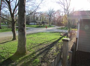 19 Smythe Dr, Williams Bay, WI