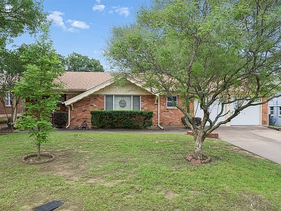 2nd image of 1607 Windlea Dr