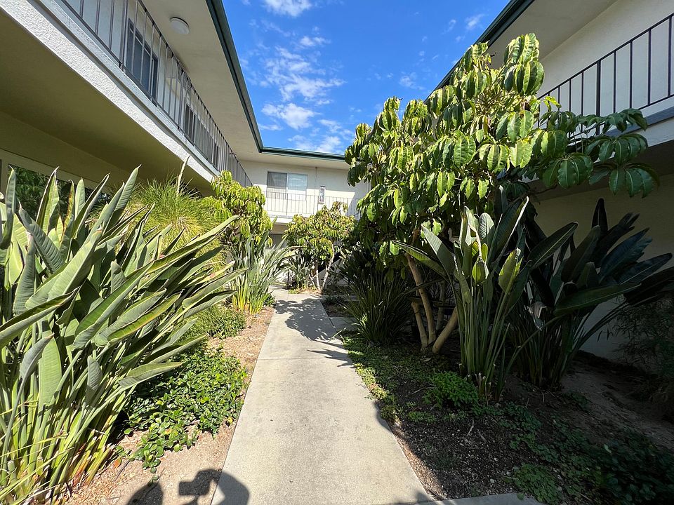 7755 Laurel Canyon Blvd North Hollywood, CA, 91605 Apartments for