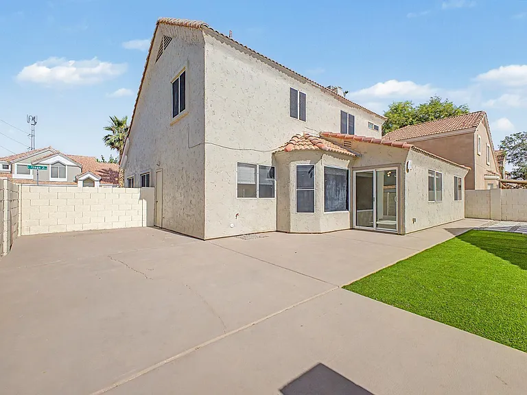 1006 S Tiago Dr — Photo 33