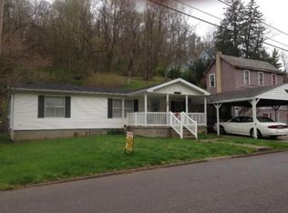 236 Mulberry Ave, Pomeroy, OH 45769