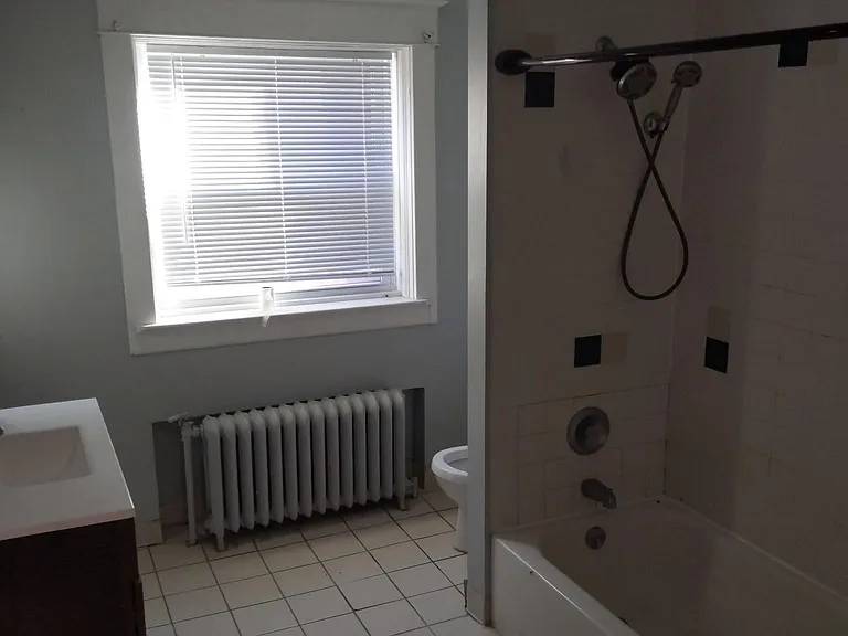 2456 Delaware Ave #3 — Photo 2