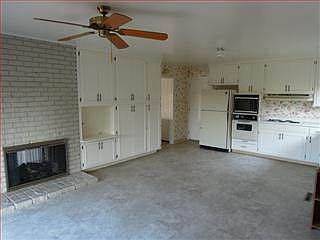 4th image of 5353 Lassen Ave