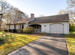 1 Essex Way, Yarmouth Port, MA 02675