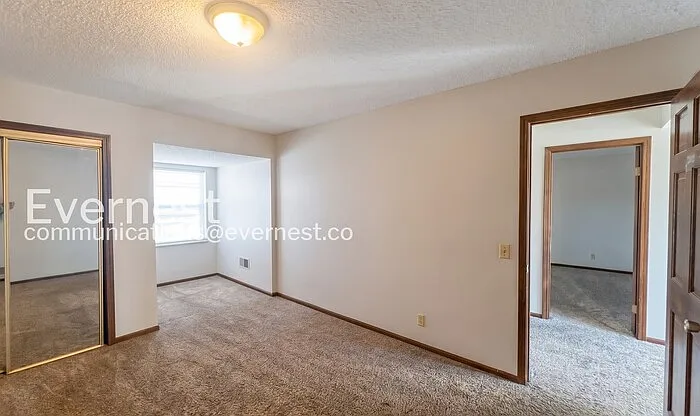 2356 S Crysler Ave — Photo 11