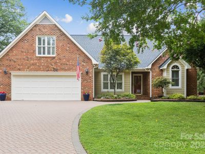 6331 Dovefield Rd, Charlotte, NC, 28277