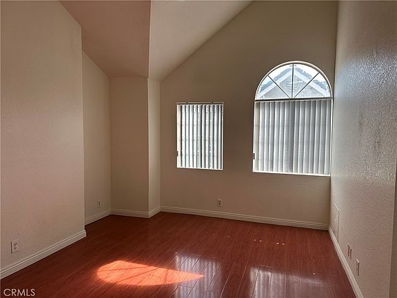 5th image of 3479 Whistler Ave