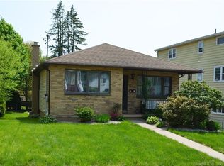53 Galpin St, Naugatuck, CT 06770