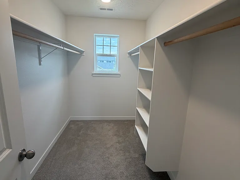 10935 Parachute Ct — Photo 17