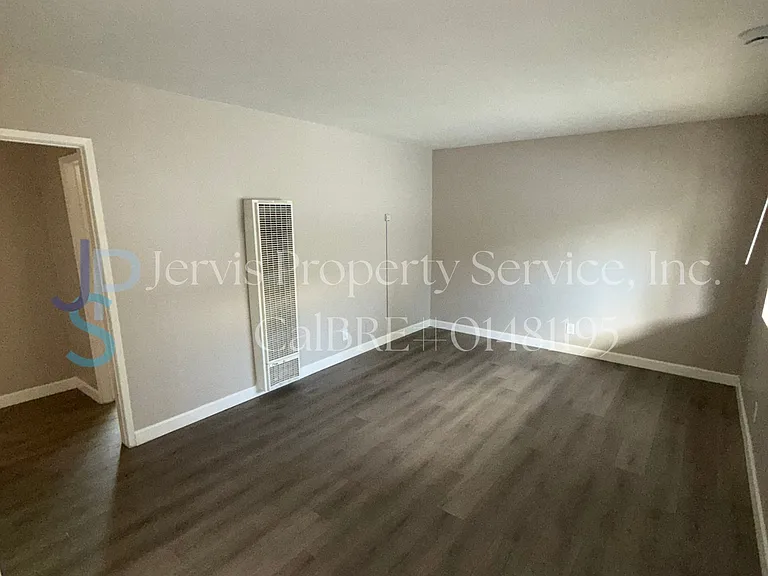 Fountainhead Apartments — Photo 3
