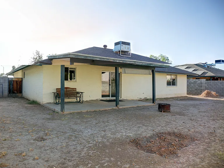 1453 S Cochise — Photo 7