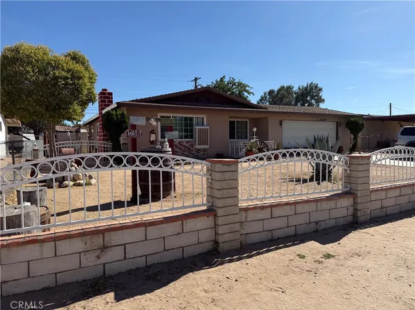 16353 Pine St, Hesperia, CA 92345