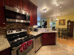 7263 Camino Degrazia, San Diego, CA 92111