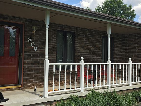 Country front porch