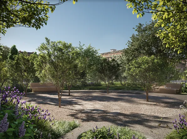 222 East Broadway image 12 of 12