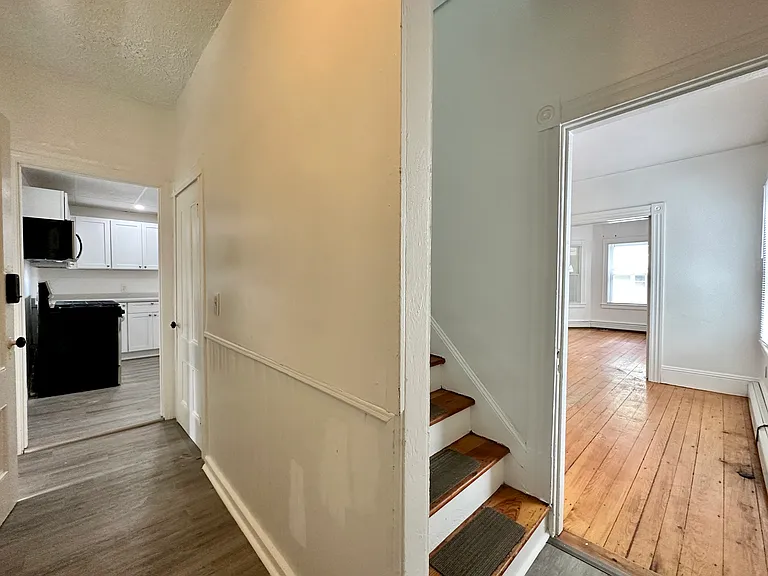 170 Alabama Ave — Photo 16