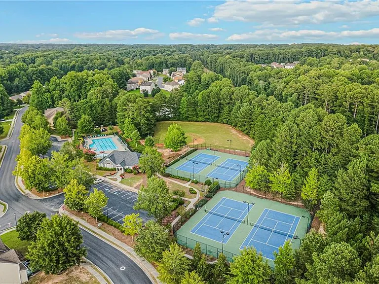1807 Preserve Creek Way — Photo 33