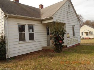 1112 Newport St, Winston Salem, NC 27105
