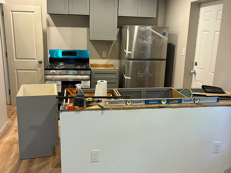 1421 Ridley Ave — Photo 1