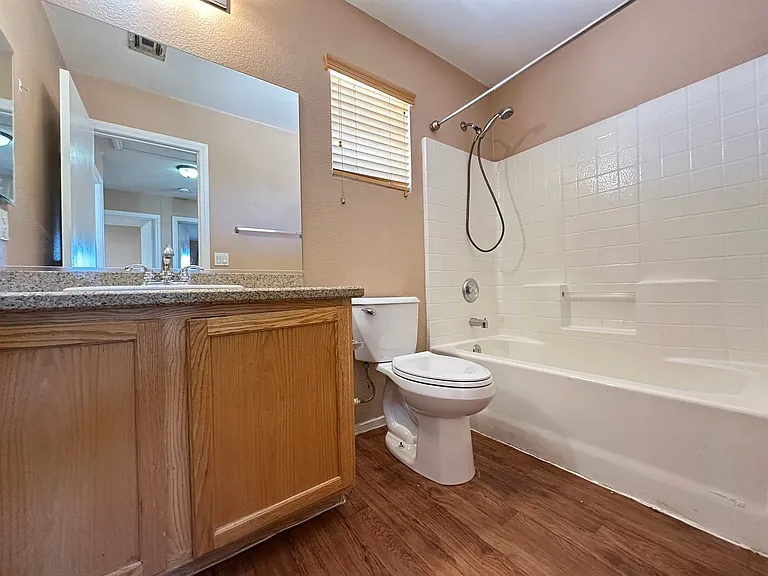 4711 Thackerville Ave — Photo 20