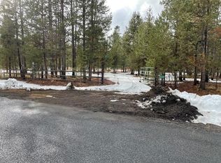 55345 Hen Ln, Bend, OR 97707