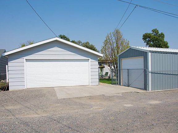 5th image of 4412 Jansma Ave