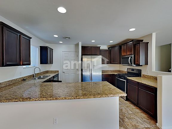 3rd image of 1281 W Molinetto Dr