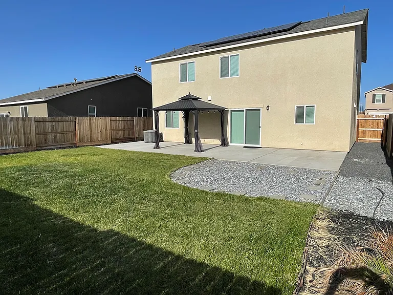 385 Ostrander Ave — Photo 29
