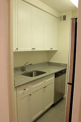 Rented by Realty Operations Group | media 3