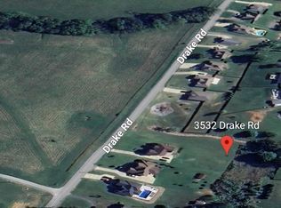 3532 Drake Rd, Adams, TN 37010