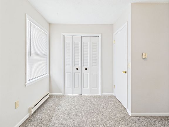3rd image of 2407 Bare St APT A