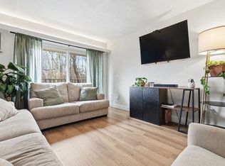 Weymouth Glen Condominiums, Weymouth, MA 02189