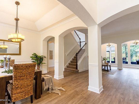 5th image of 13825 Waterchase Way