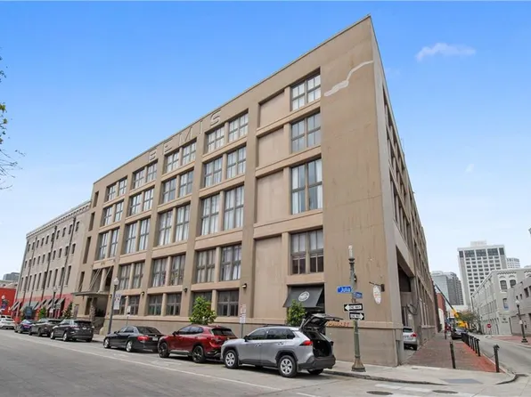 333 Julia St APT 227, New Orleans, LA 70130