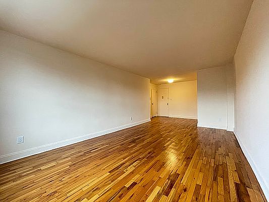 1st image of 14241 41st Ave #5I4