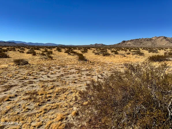 172 172nd St E #6, Lancaster, CA 93536