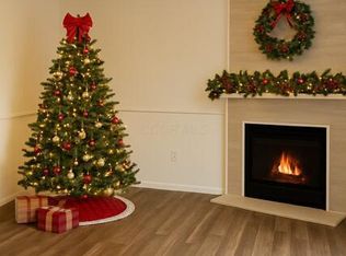 6351 Whims Rd, Canal Winchester, OH 43110