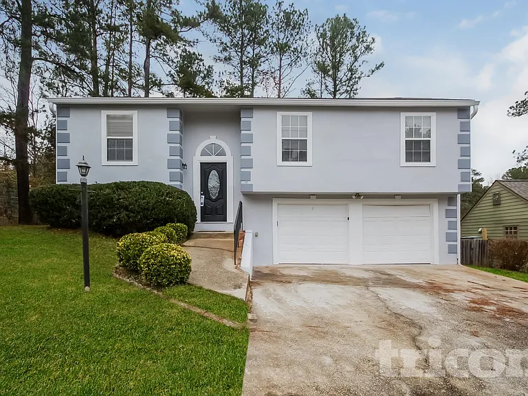 5020 Millers Gln — Photo 1