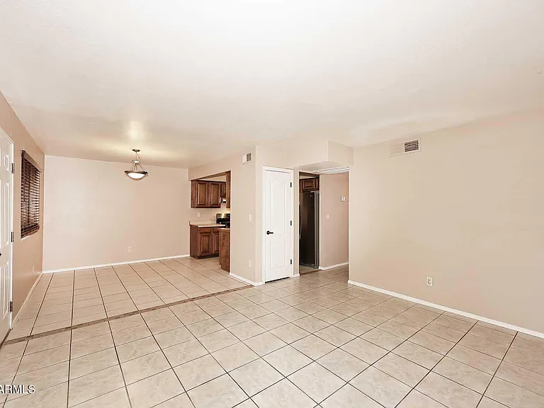 303 N Miller Rd #1007 — Photo 10