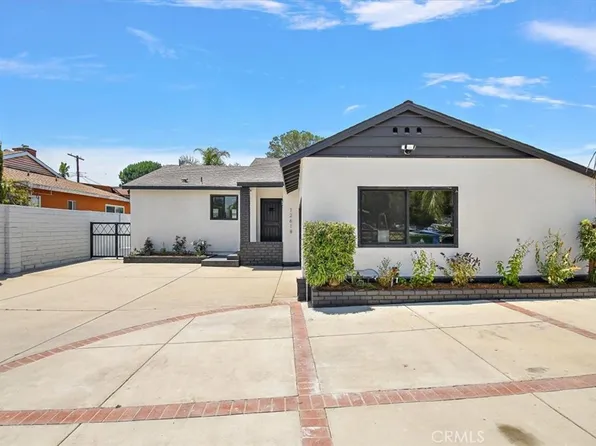 12618 Vose St, North Hollywood, CA 91605