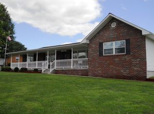 678 Old Seven Rd, Coolville, OH 45723