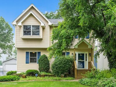 824 Dawes Ave, Wheaton, IL, 60189