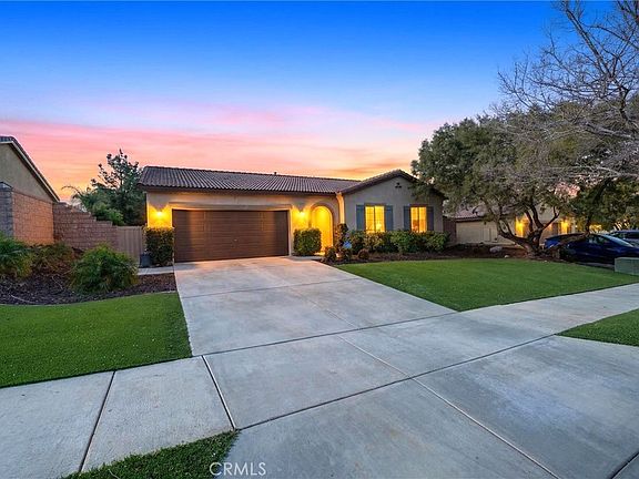 3rd image of 34127 Silk Tassel Rd