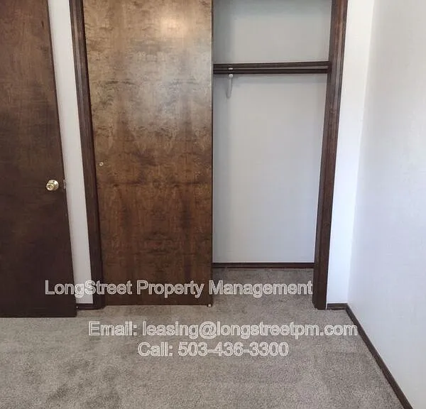 1781 SE Lilly Pl — Photo 3
