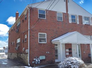 237 Ardmore Ave #A, Upper Darby, PA 19082