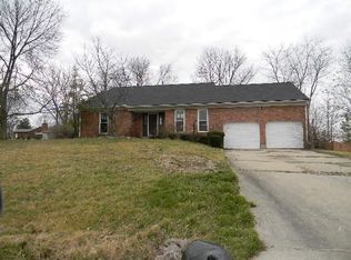 2135 Gardner Rd, Hamilton, OH 45013
